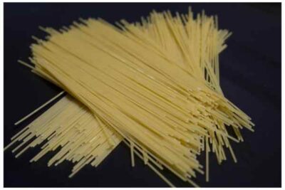 Pasta y alimentos imperecederos